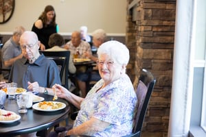 Breese_Homepage_WhatComesNext_Meal_Residents_Sharing_a_Meal