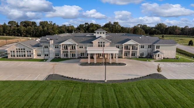 The building exterior of Cedarhurst Senior Living of Lincoln, located in Lincoln, Nebraska
