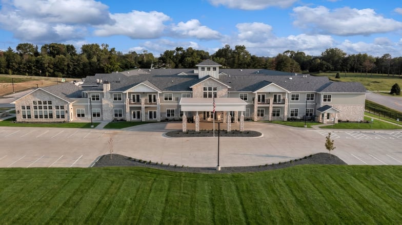 The building exterior of Cedarhurst Senior Living of Lincoln, located in Lincoln, Nebraska