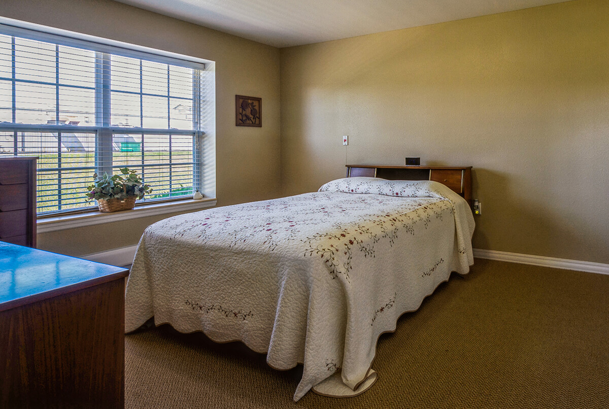 8_Bedroom_Cedar Creek of Logansport
