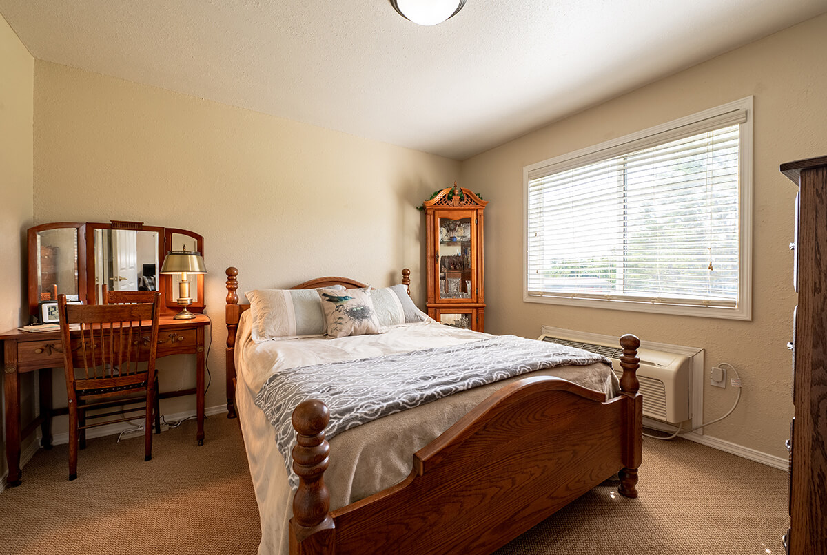 8_Bedroom_Cedar Creek of Washington