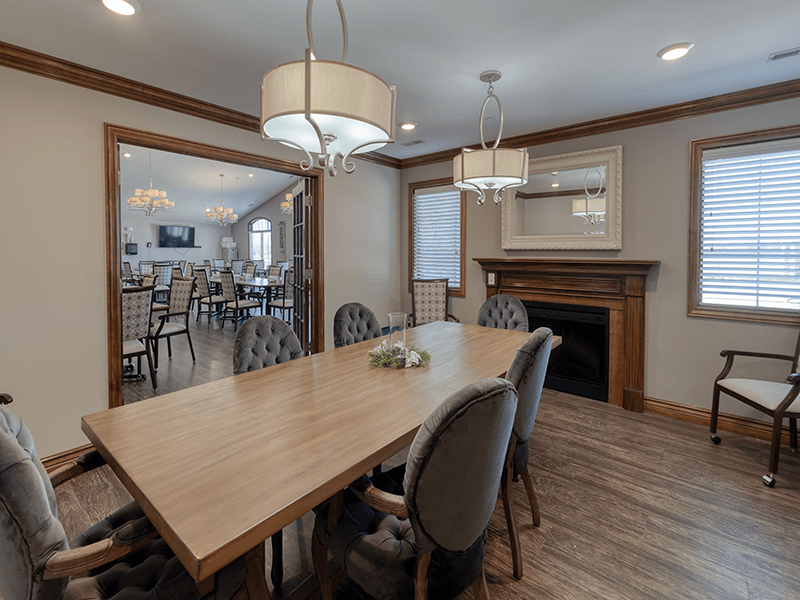 Private dining room at Cedarhurst of Bethalto, offering an intimate space for residents to celebrate.