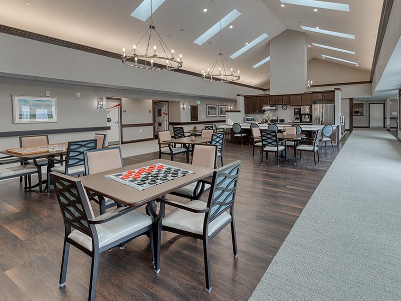 Common area at Cedarhurst of Lebanon, which is ideal for residents to enjoy reading, unwinding, or playing games with friends