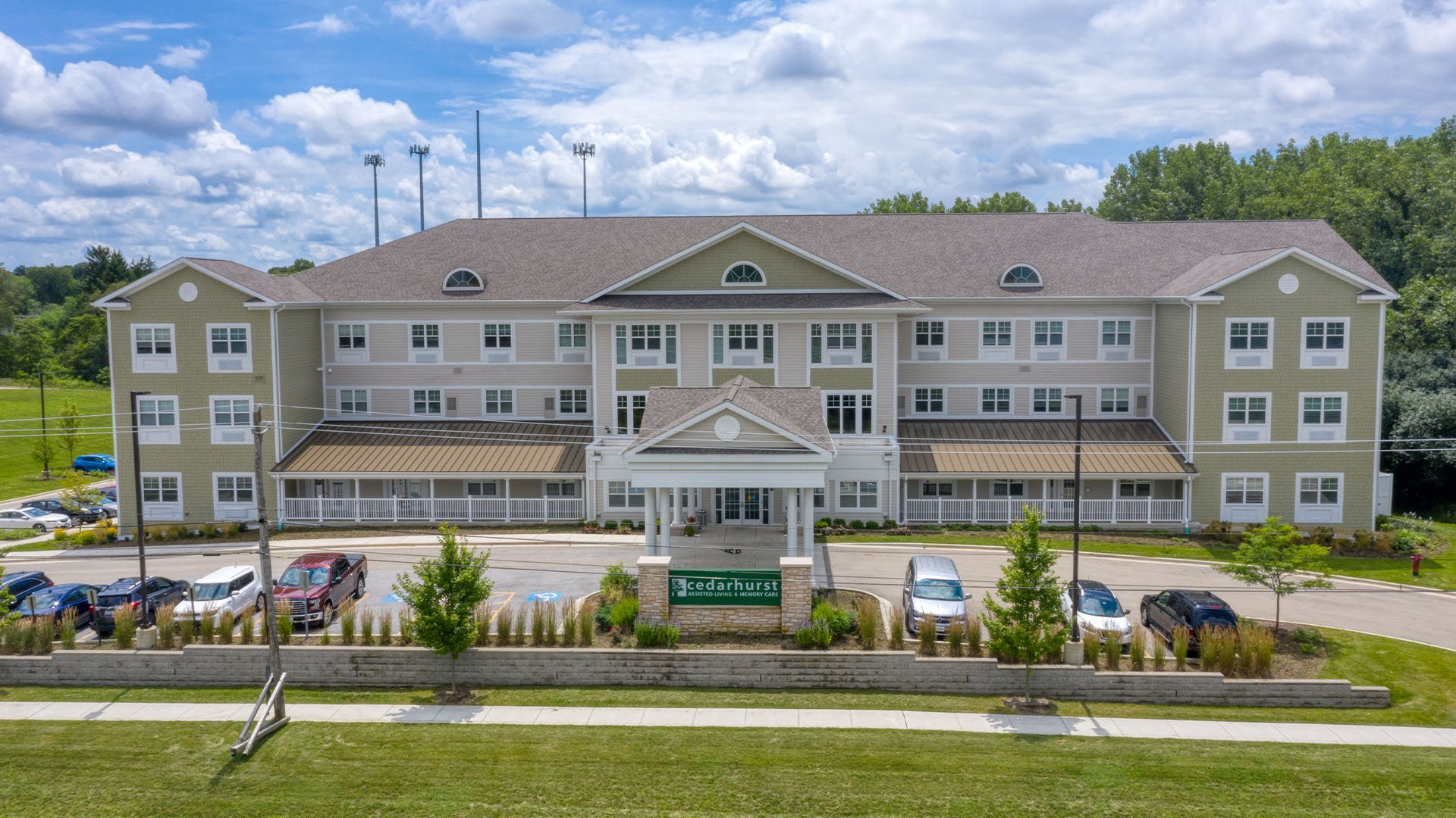 The welcoming front exterior of Cedarhurst of Naperville senior living community.