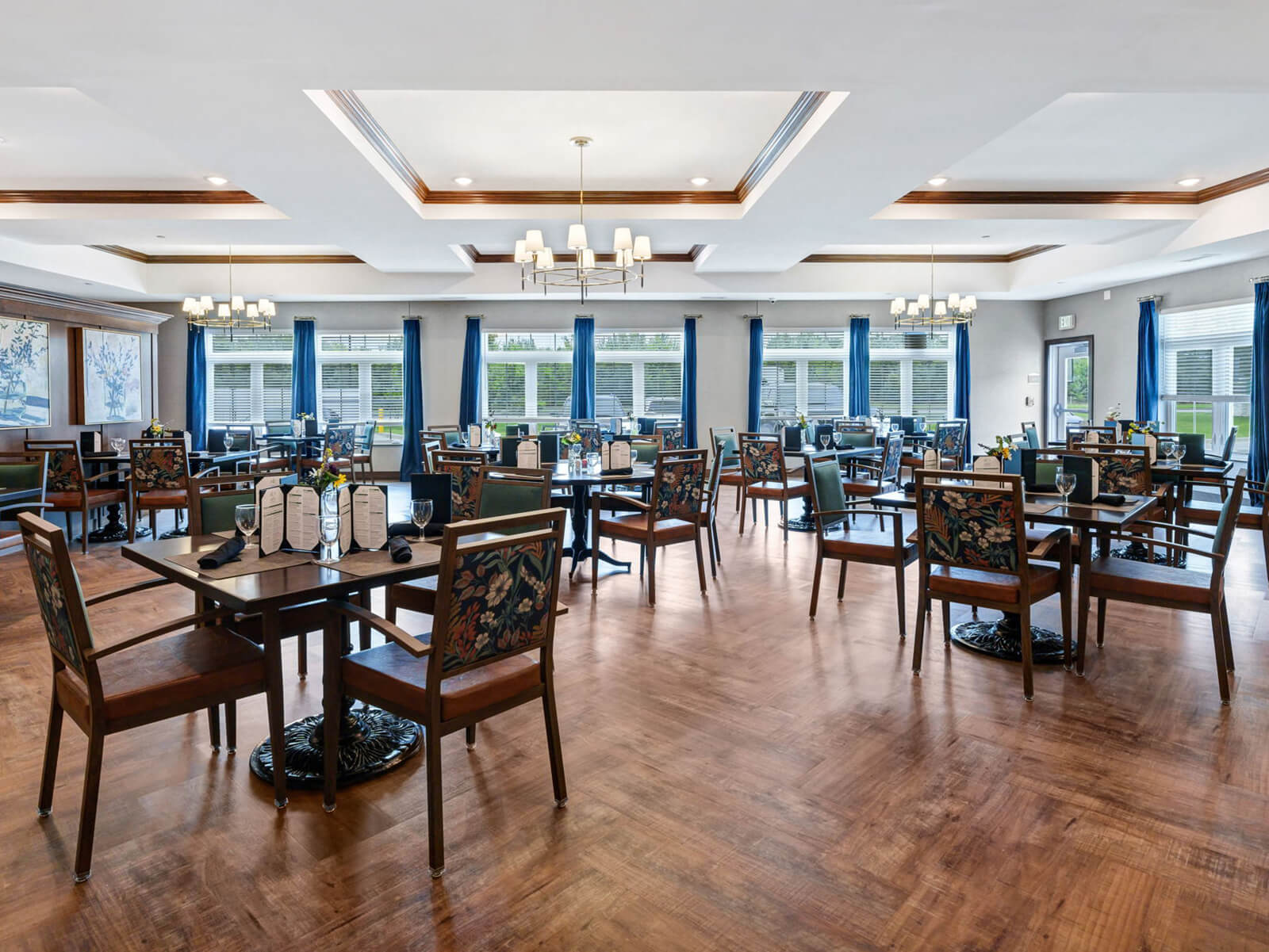 CH-Newburgh-Dining