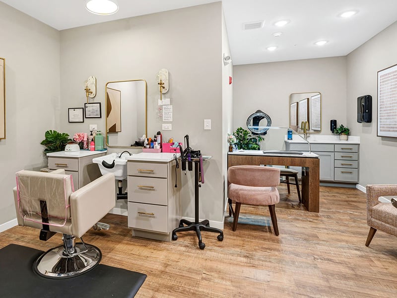 Community salon at Cedarhurst of Newburgh