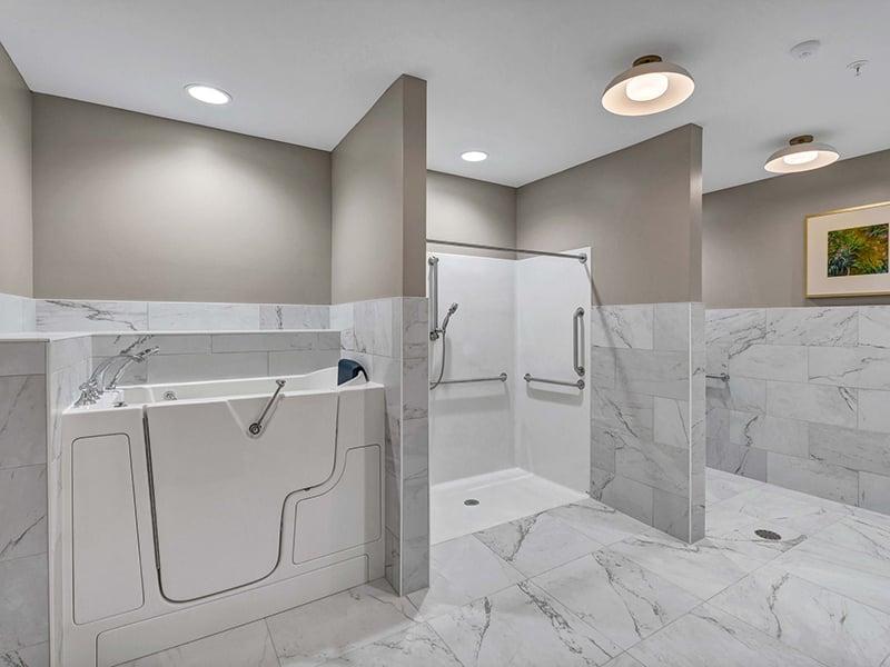 Community spa at Cedarhurst of Shawnee