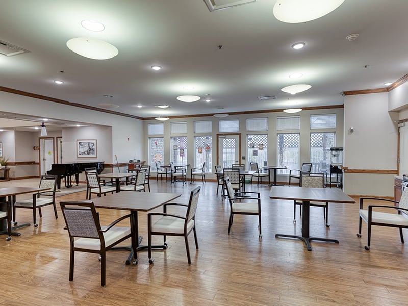 A community dining room at Cedarhurst of St. Charles, providing convenient all-day dining for residents