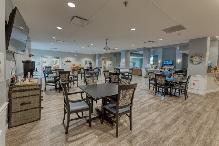 Cedarhurst of Waterloo - Dining Room