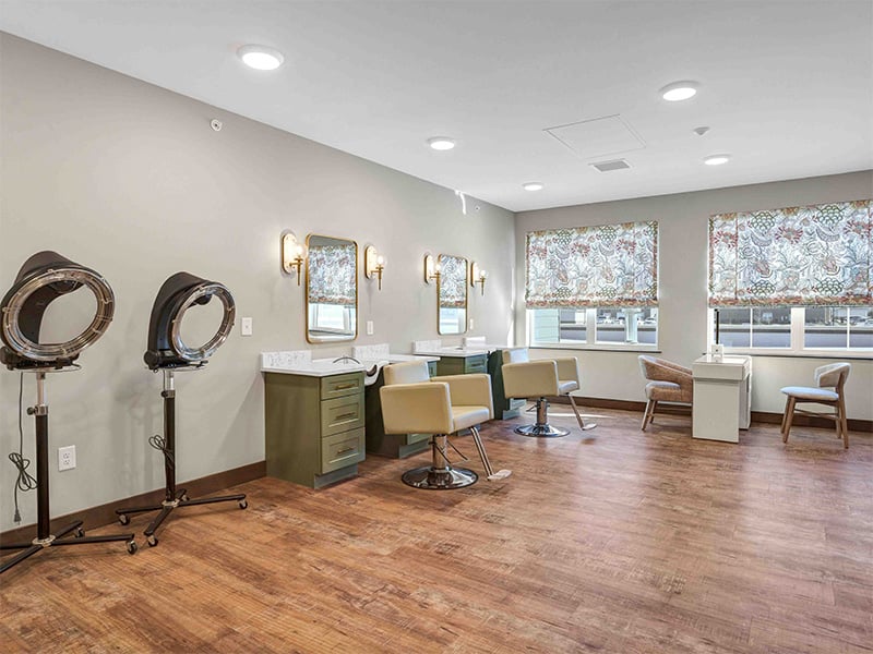 Community salon at Cedarhurst of Wentzville