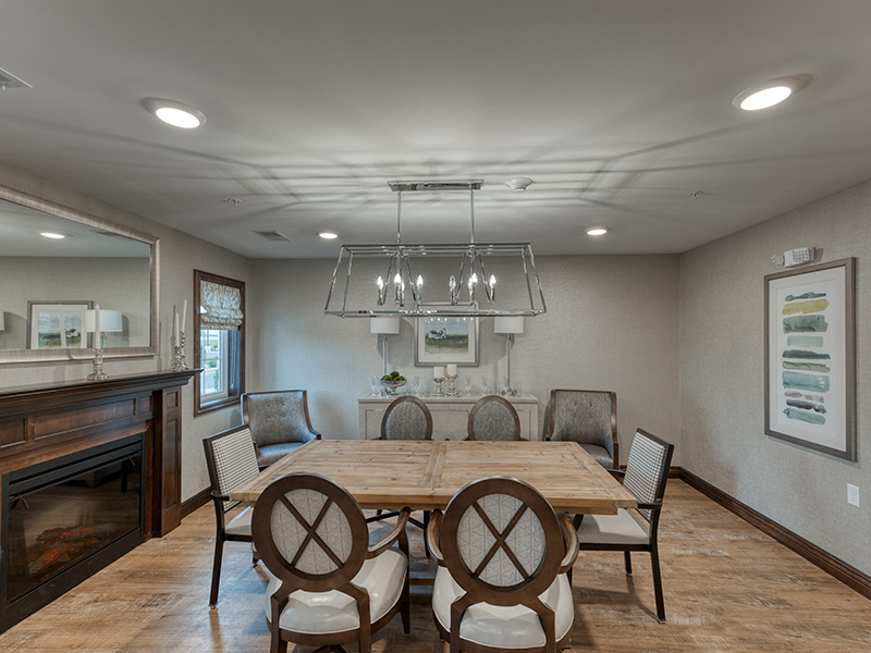 Private dining room at Cedarhurst of West Plains, offering an intimate space for residents to celebrate.