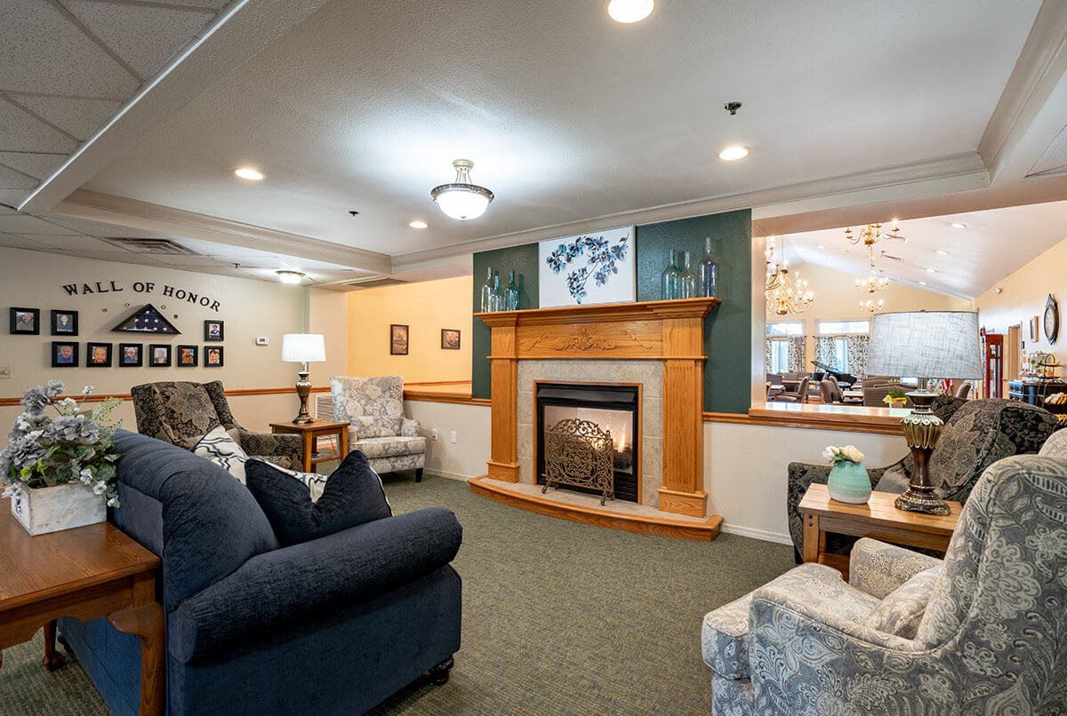 5_LivingRoom_Cedar Creek of Washington