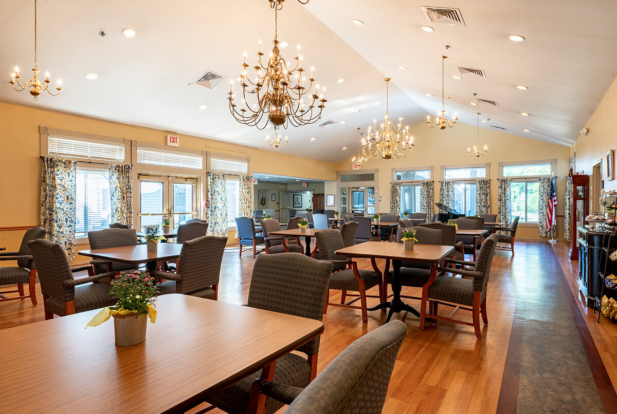 7_DiningRoom_Cedar Creek of Washington