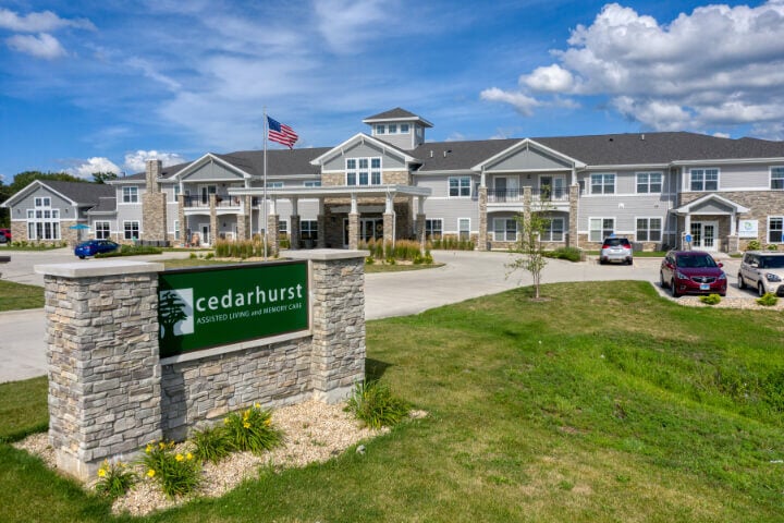 Cedarhurst of Yorkville - Exterior