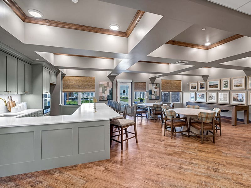 The inviting on-site bistro at Cedarhurst of Shawnee, offering a senior-friendly spot for coffee and socializing for residents.
