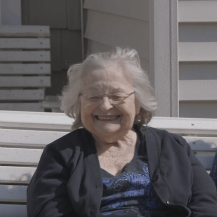 senior living resident Shelby Jean