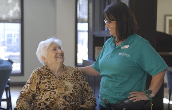 memory care resident with Cedarhurst caretaker