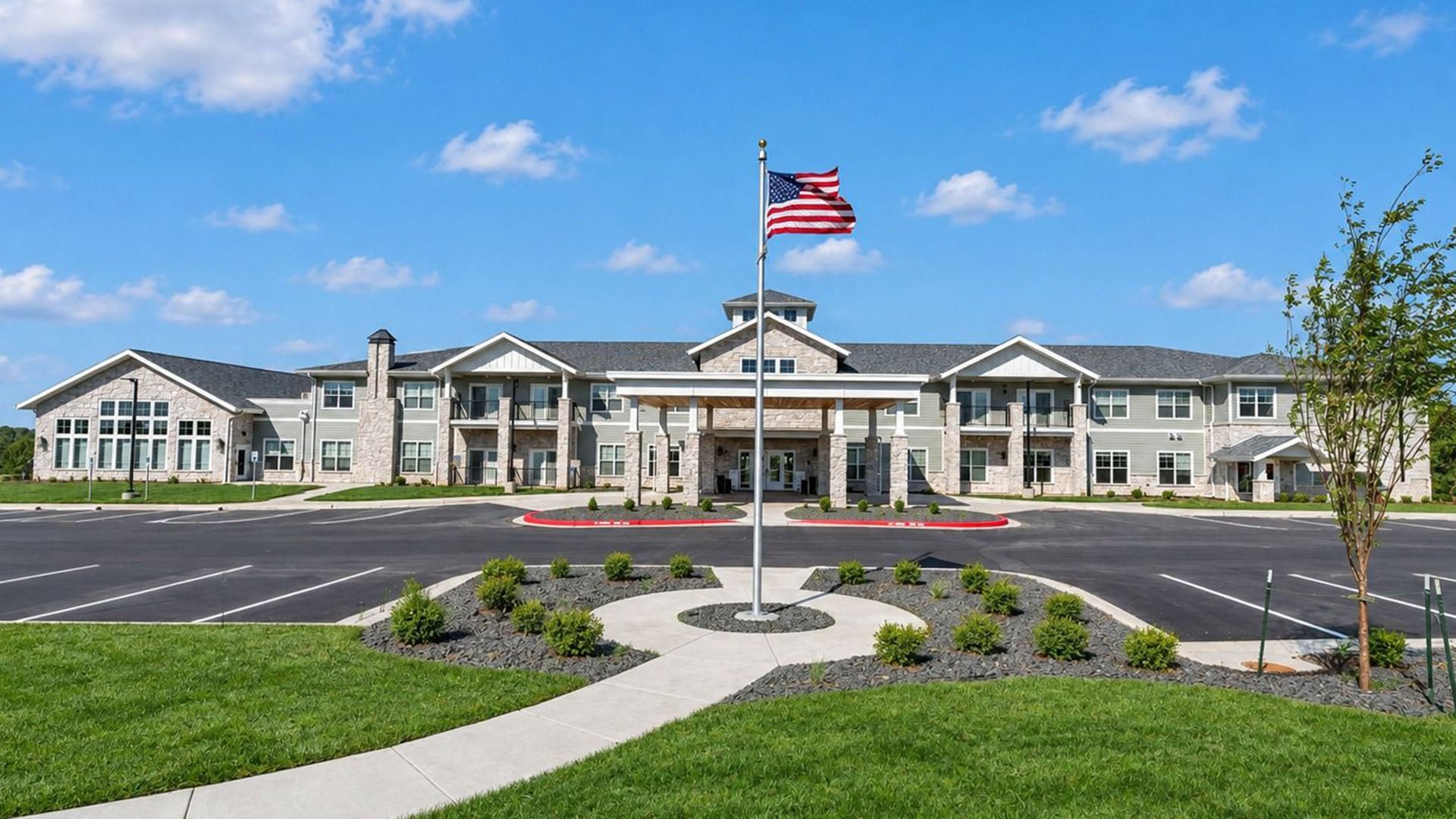 The welcoming front exterior of Cedarhurst of Shawnee senior living community